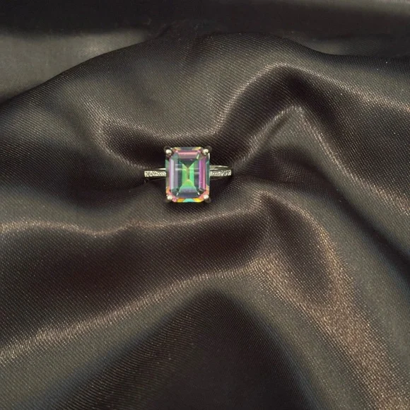New Mystic Topaz Silver Ring - Size 5 - Picture 3 of 7